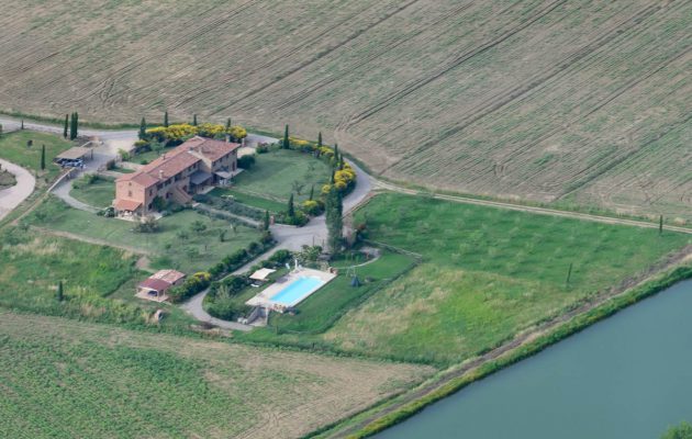 view of Fontegirasole, Paciano from the high